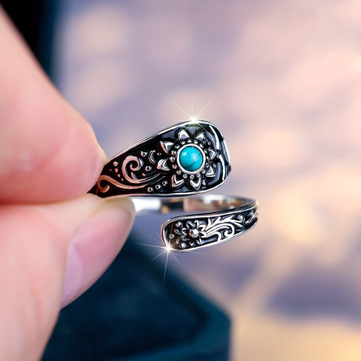 925 Silver Spoon Ring - Exquisitely Carved With Sunflowers, Embellished With Inlaid Turquoise. It Is An Eternal Wedding Jewelry, A Highlight Of Daily Outfits. With Superior Quality And Reusable Featur